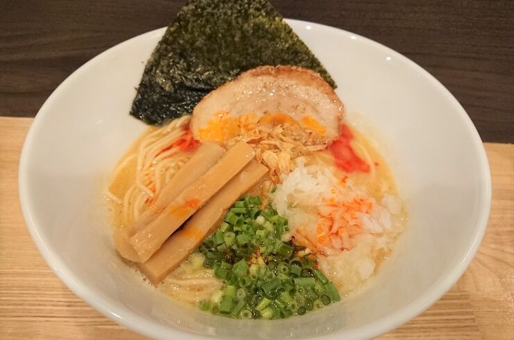 辛味白鶏湯そばコピー